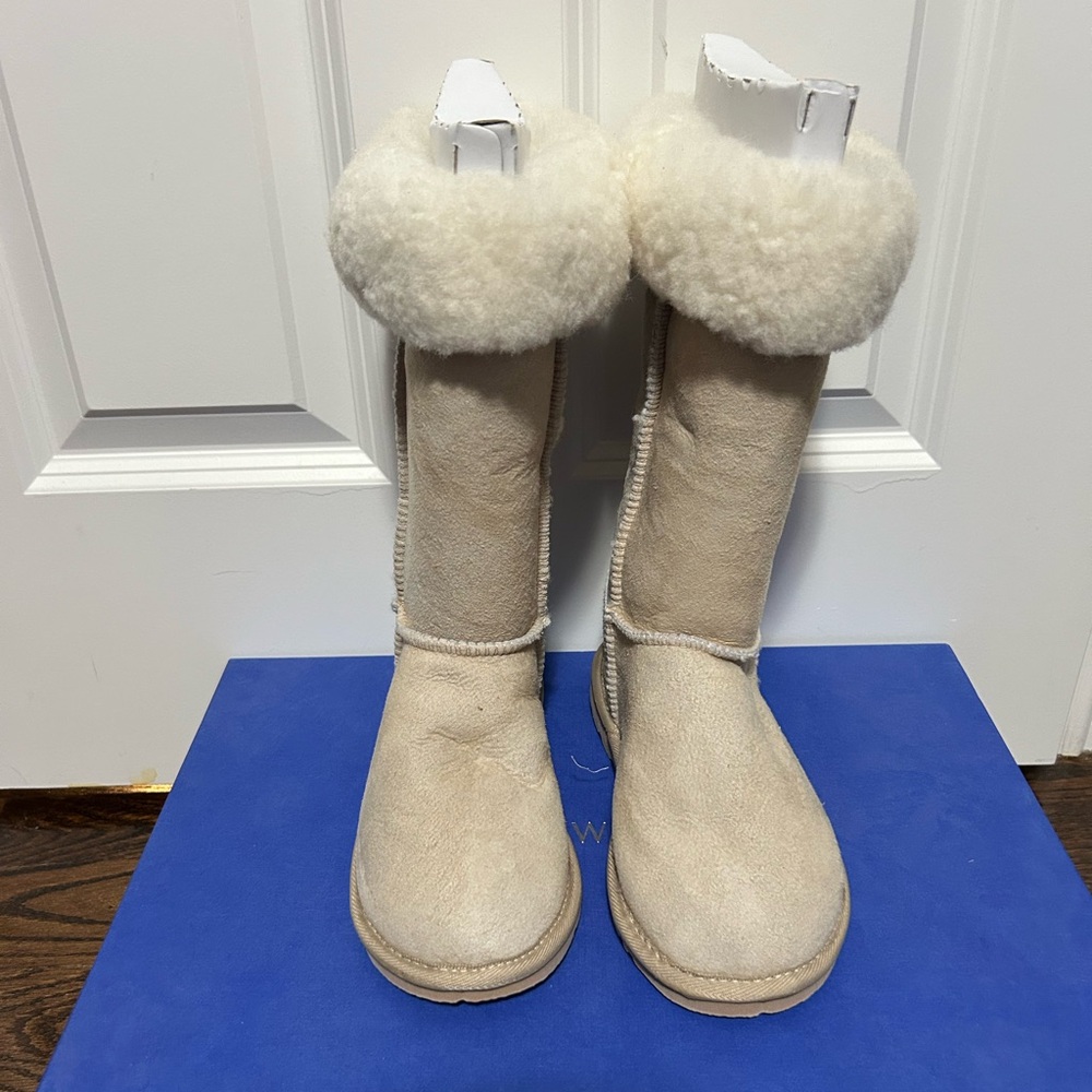 Jumbo Ugg Boots